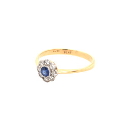 Pre Owned 18ct Sapphire and Diamond Cluster Ring ZV894